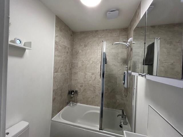 House in Chester, Ellesmere Port - More