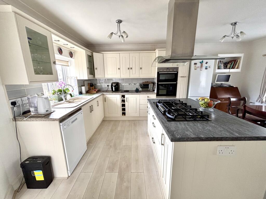 Additional image 6 of Abbots Meade, Yeovil, BA21