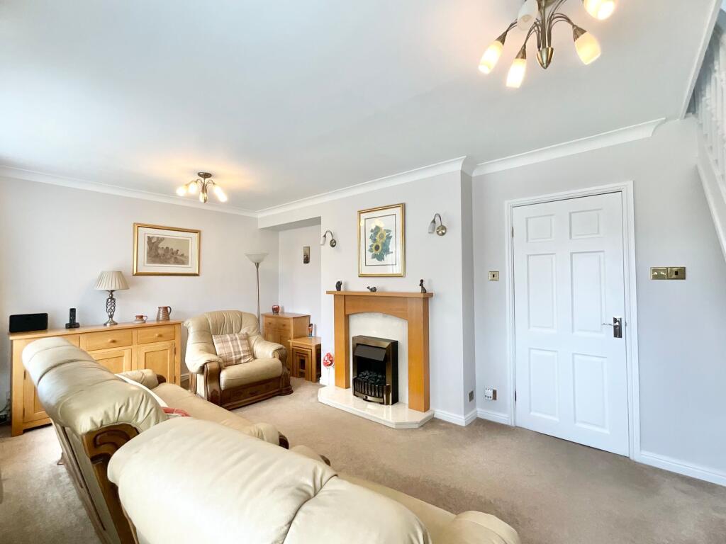 Wood Avenue, Kingsley, ST10 photo 2