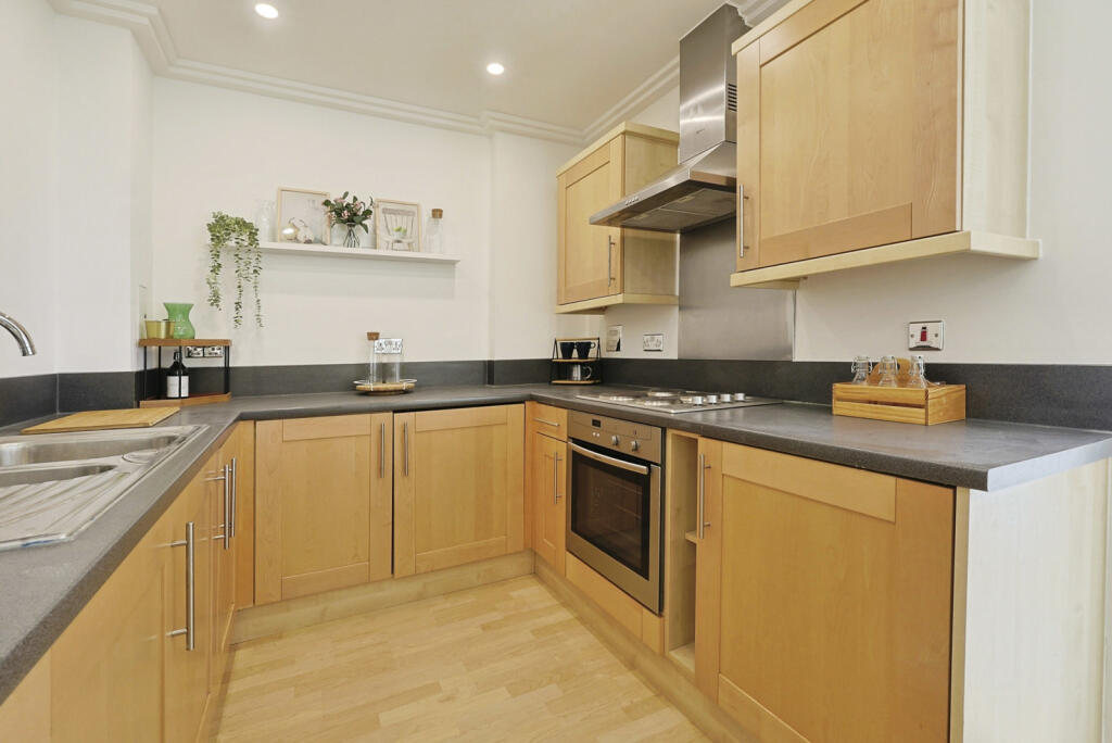 Apartment in London - View 4