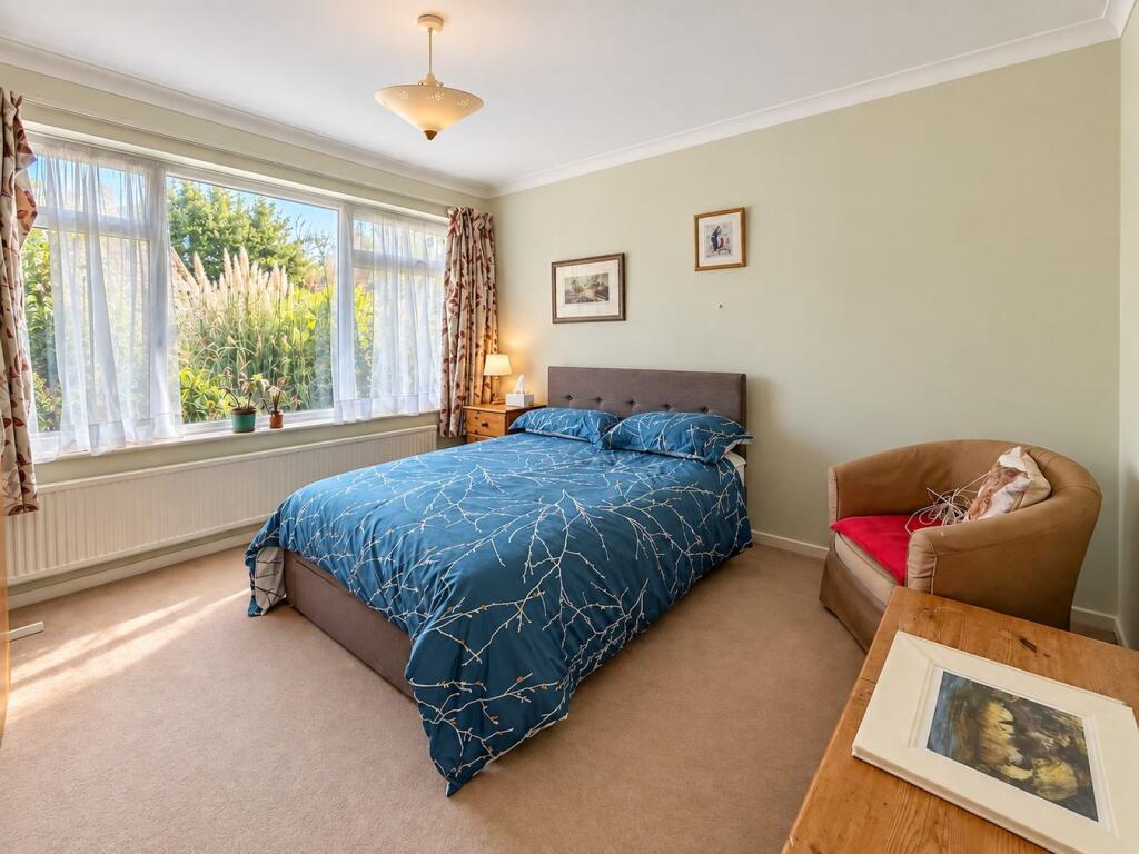 House in Tonbridge - View 4