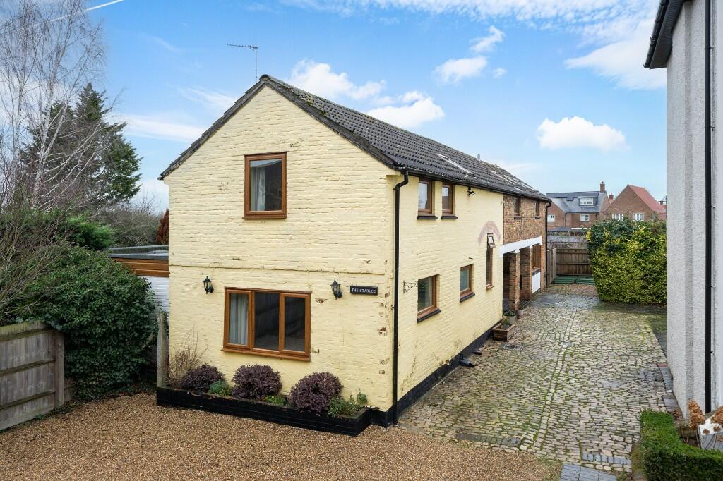 Main image of property: Aylesbury Road, Aston Clinton. Bucks. HP22 5AJ