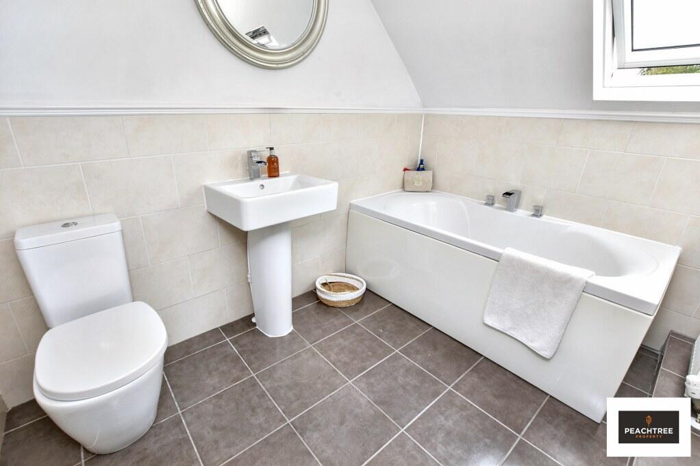 House in Paisley - View 5