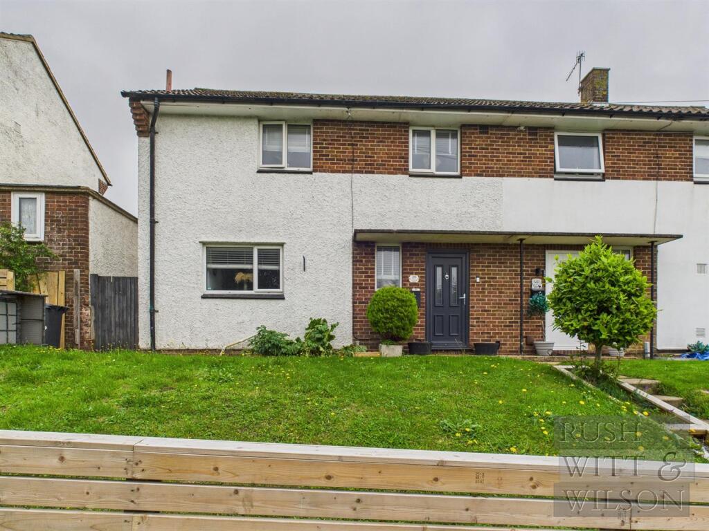 4-bed semi-detached on Wishing Tree Road, St. Leonards-On-Sea, £300,000