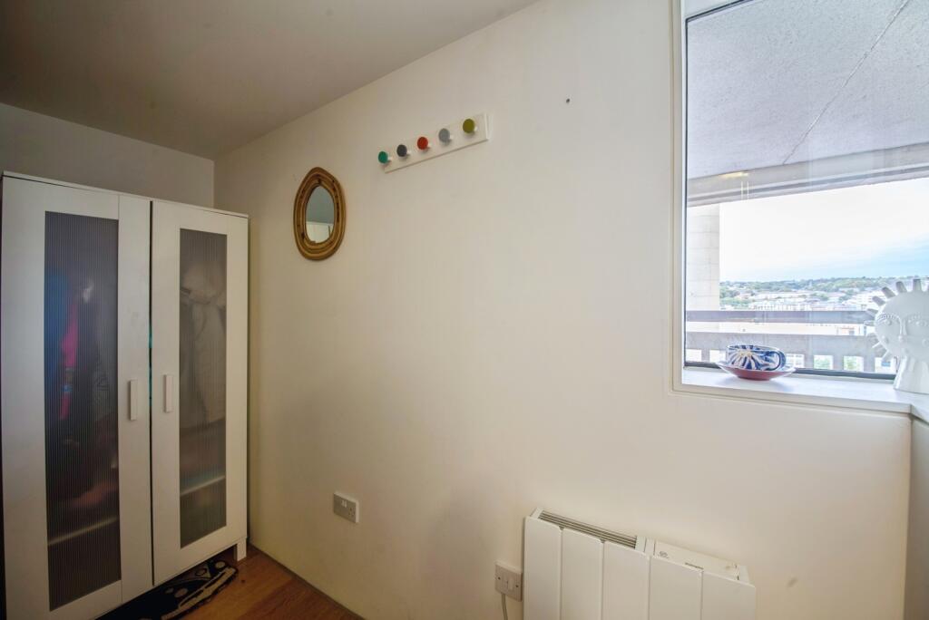 Apartment in Sheffield, South Yorkshire - View 3