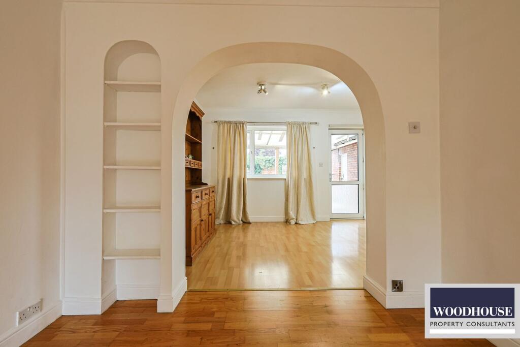House in Enfield - View 5