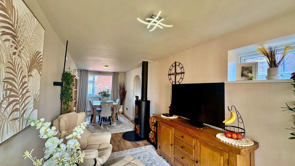 House in Lincoln, Lincolnshire - View 2