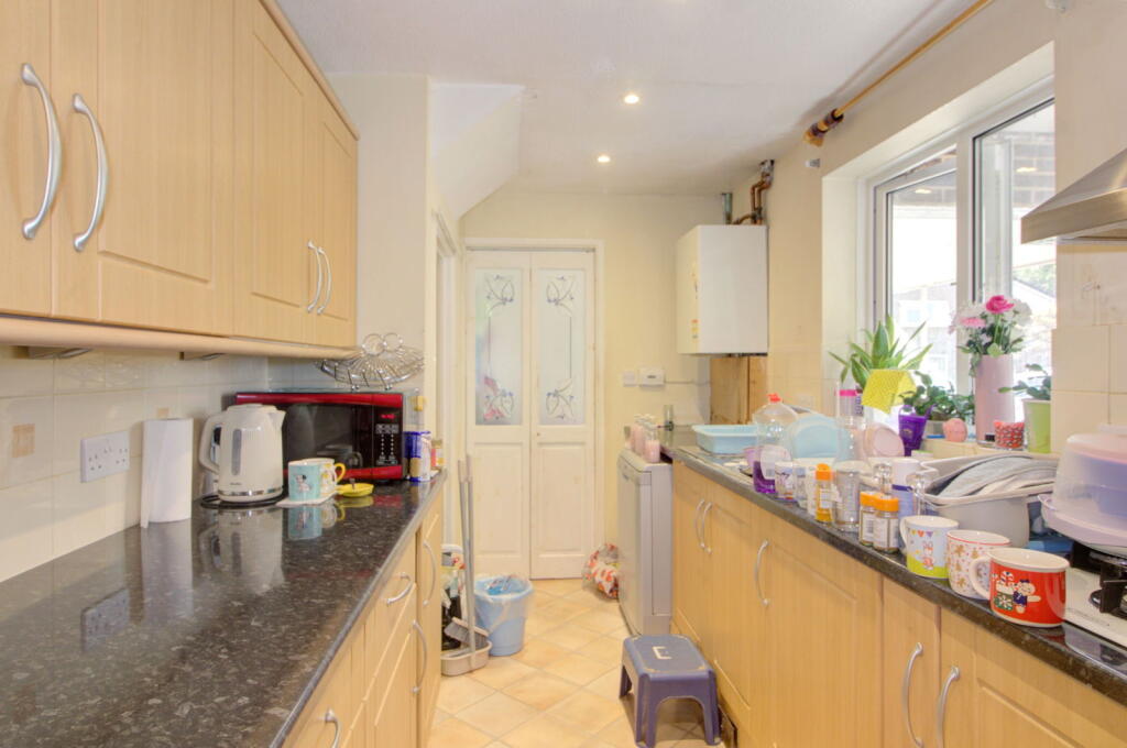 Broadleas Park, Devizes, Wiltshire, SN10 5JA photo 3