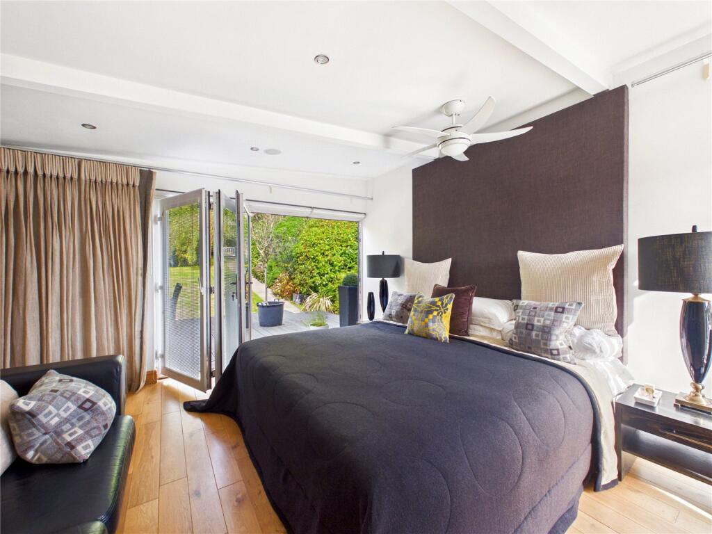 House in Swansea - View 3