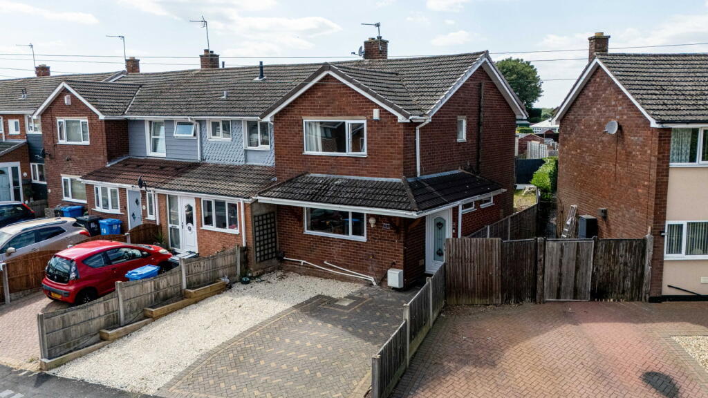 Main image of property: Fairoaks Drive, Great Wyrley, WS6 6HA