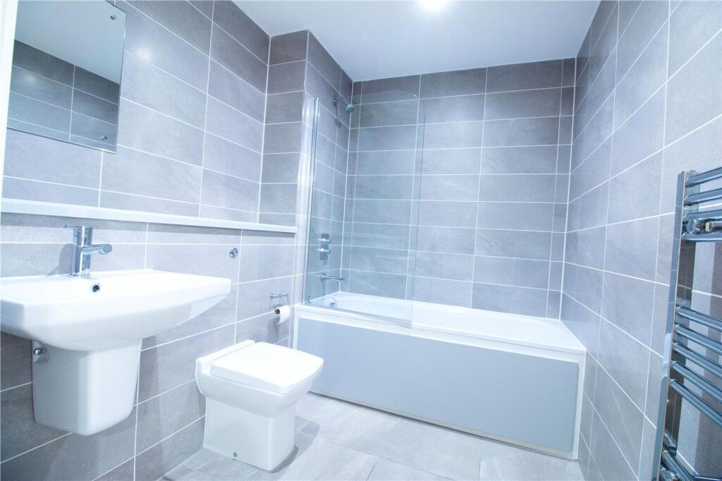 Apartment in Manchester - View 3