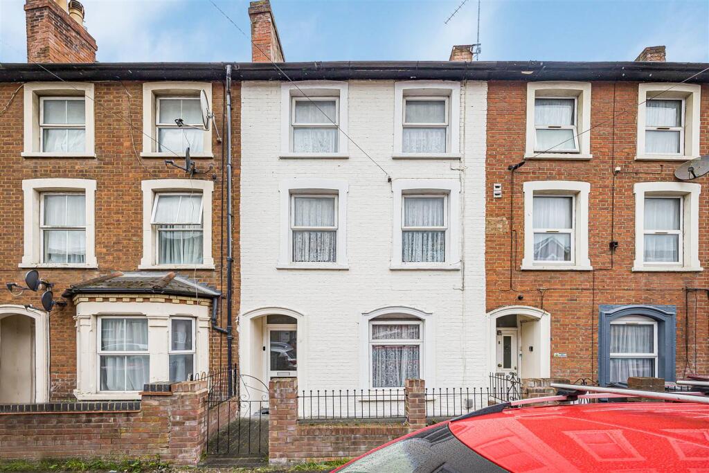 Main image of property: Waylen Street, Reading