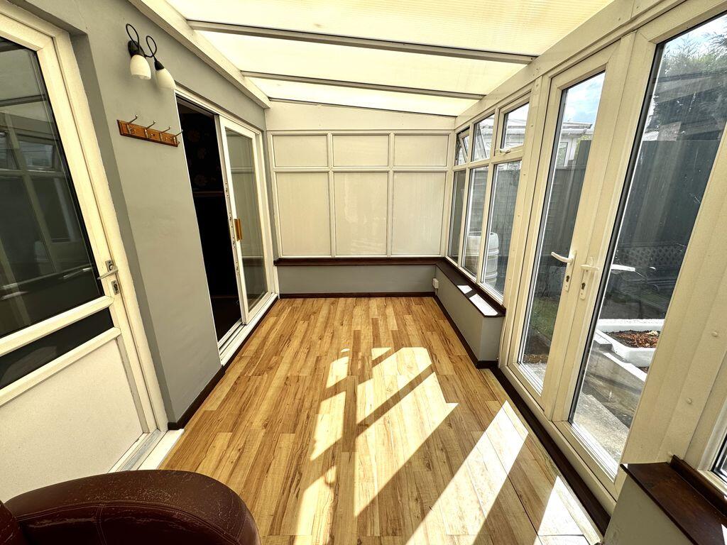 House in Nuneaton and Bedworth, Warwickshire - View 5