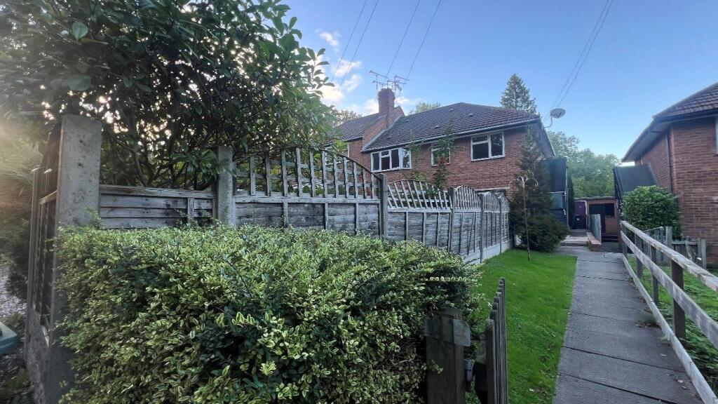 Main image of property: Bromsgrove Road, Redditch, Worcestershire, B97