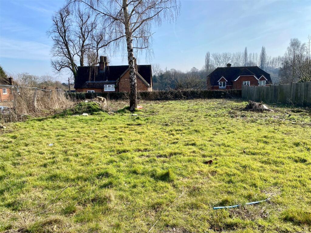 Outwood Lane, Bletchingley, Surrey, RH1 photo 4
