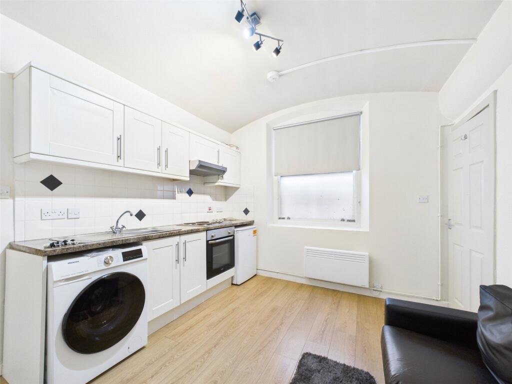 9, Park View Court photo 4