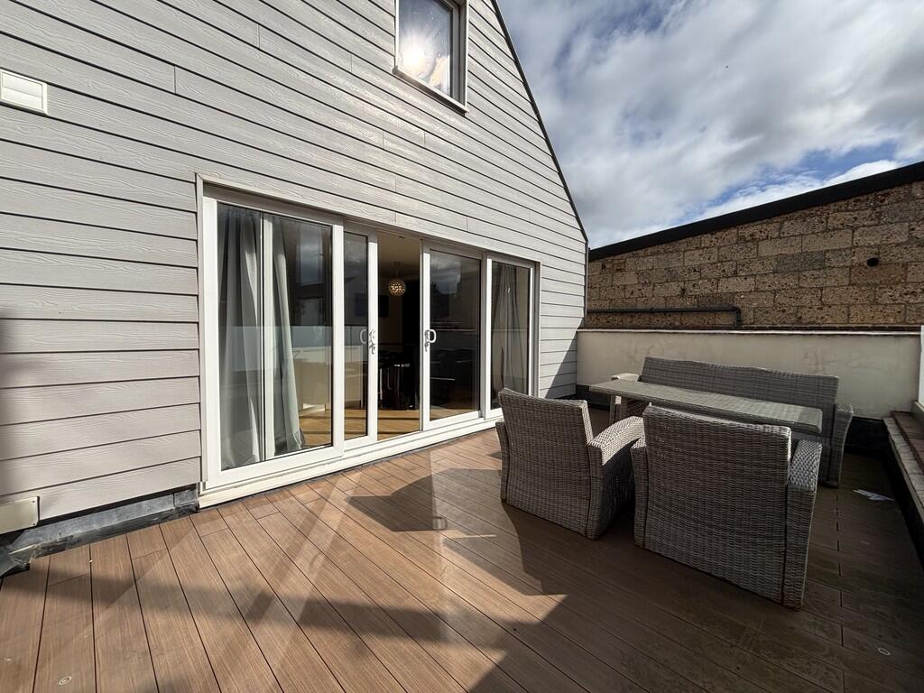 Main image of property: Wyndham Street