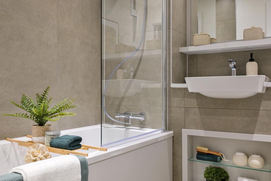 Main image of property: Nine Mile Ride, Bracknell,
Wokingham ,
RG40 3DN