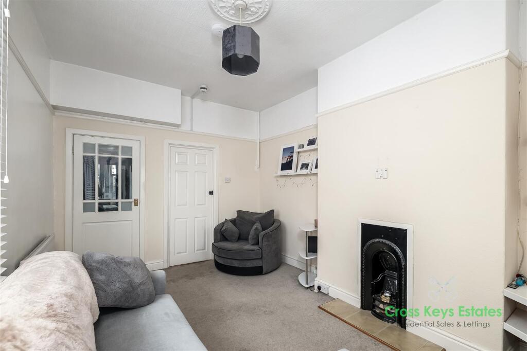 Apartment in Plymouth - View 5