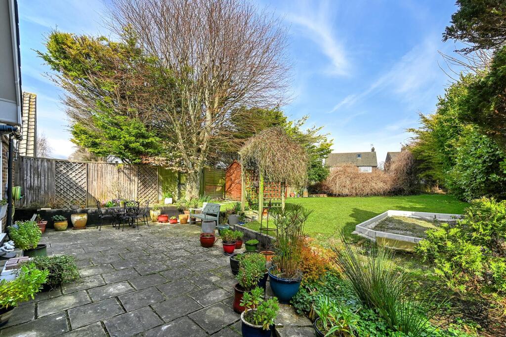 Gresham Close, Old Town, Eastbourne photo 2