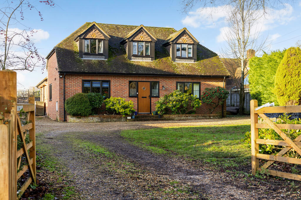 Main image of property: Orchard Close, Henley-On-Thames, RG9