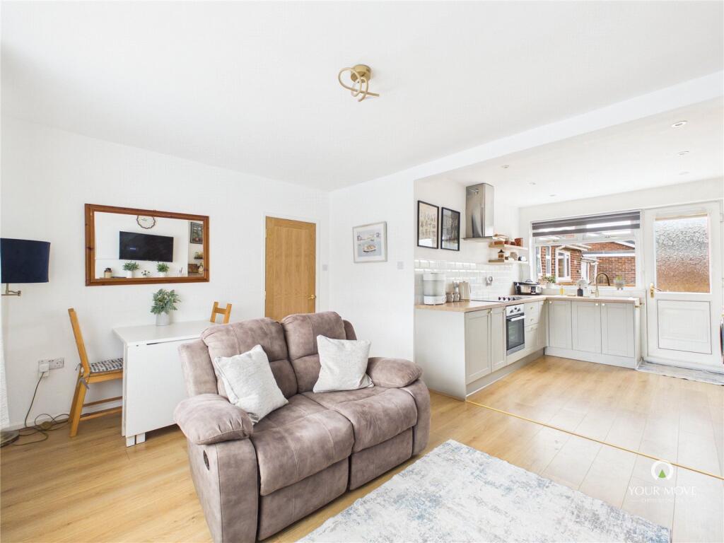 Glenmore, Delves Lane, Consett, Durham, DH8 photo 4