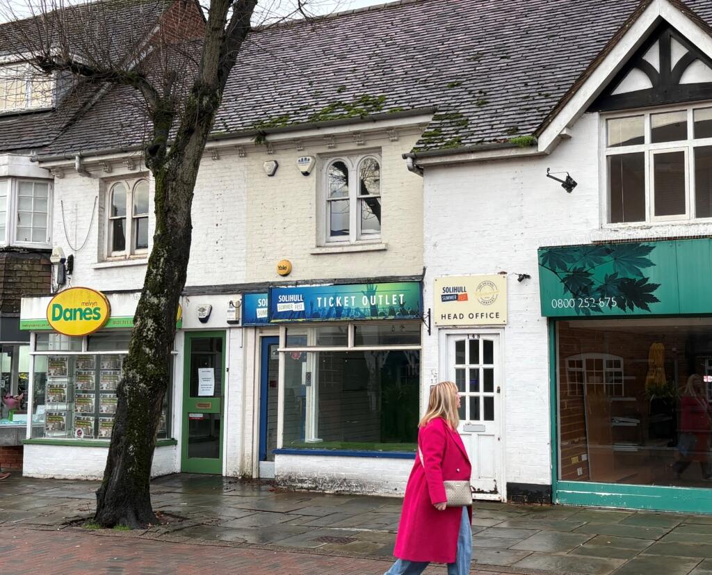 Main image of property: Solihull, 150 High Street, B91 3SX