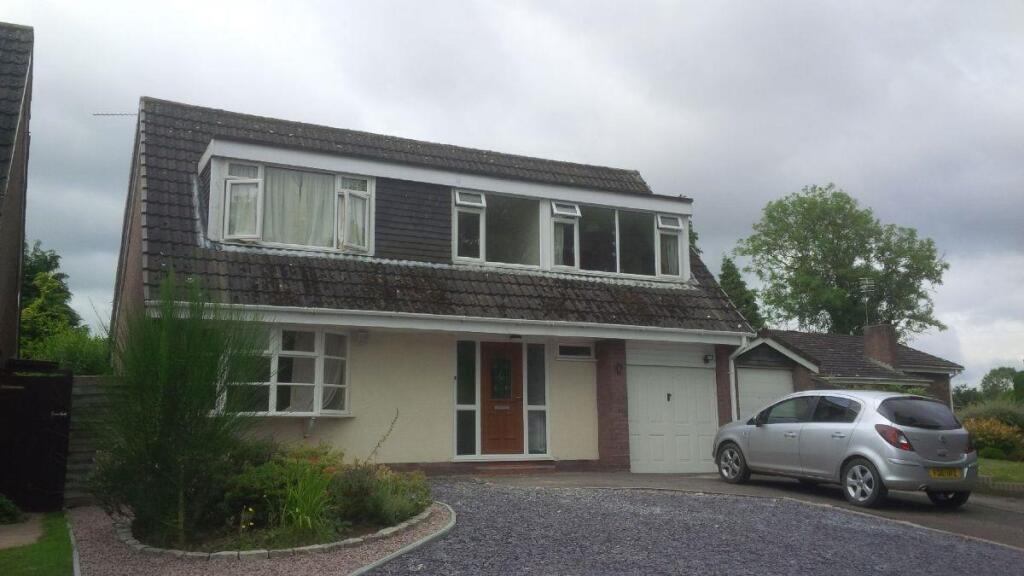 Main image of property: 2 The Close