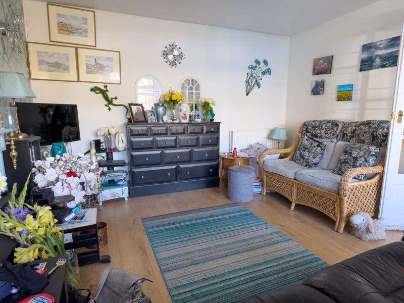 Derwent Grove, Felpham - View 4