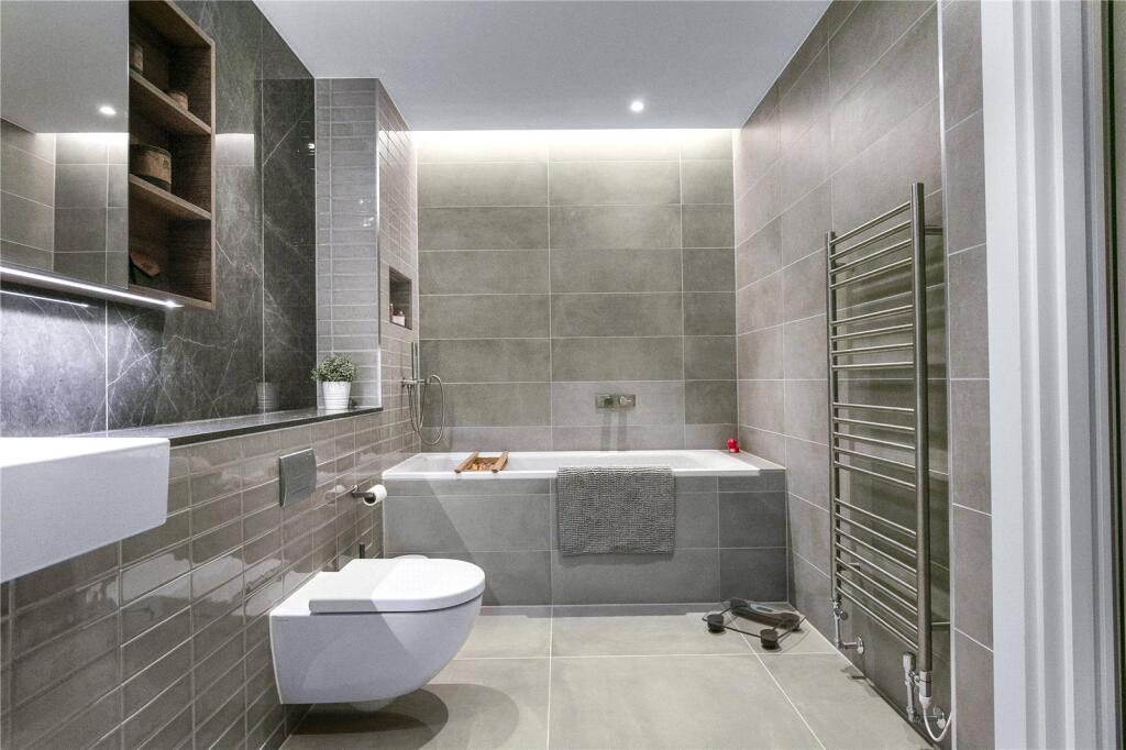 Apartment in London - View 4