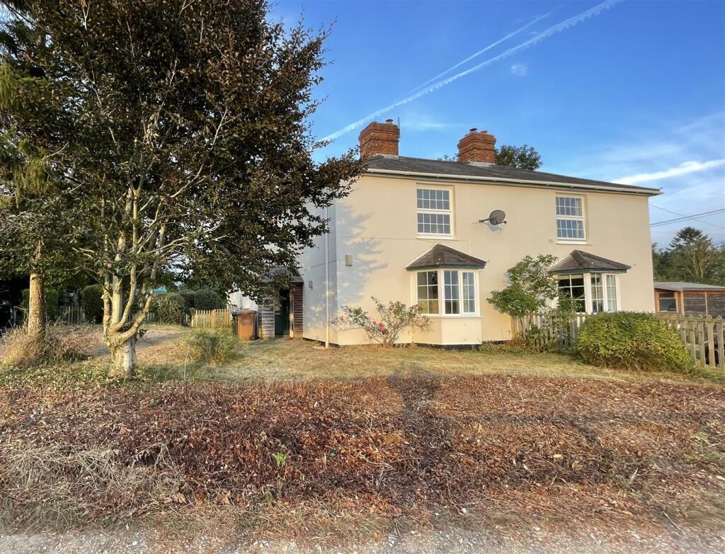 Main image of property: 2 Forton Hill Cottages