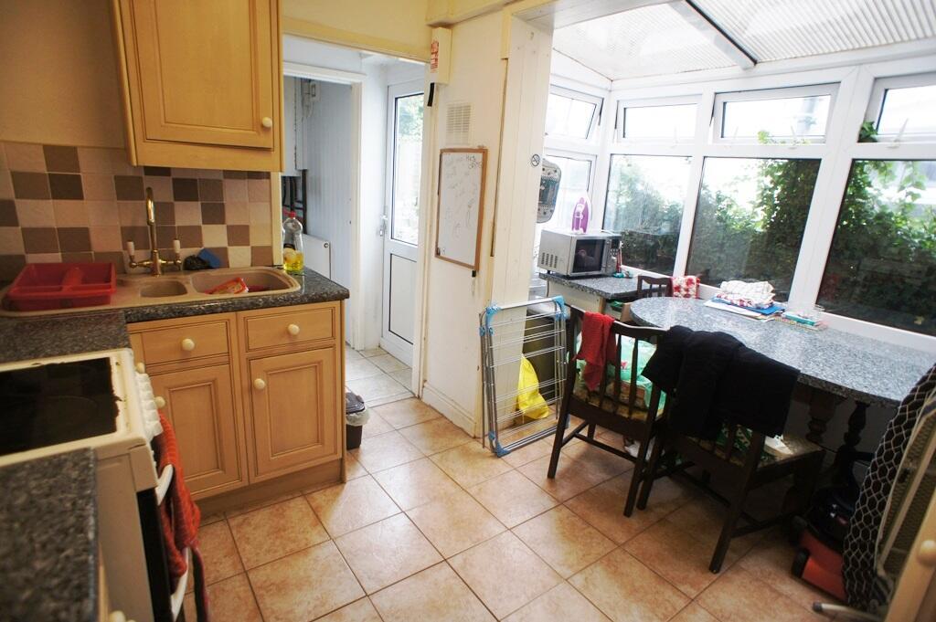 House in Cardiff, Plasnewydd, Roath - View 4
