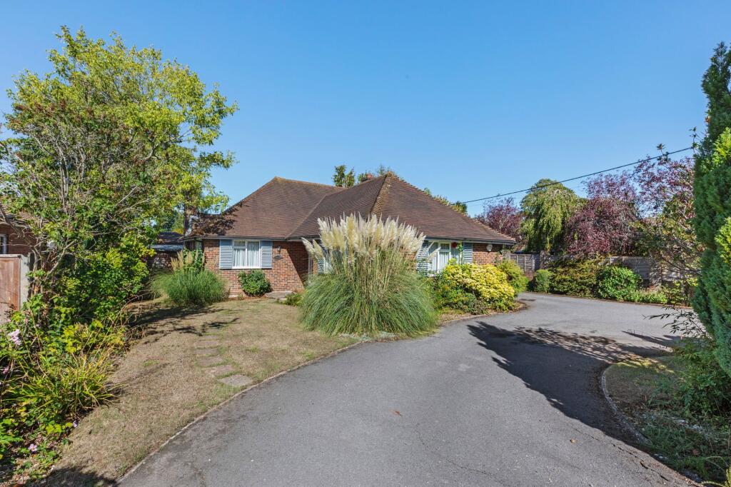 Main image of property: Links Way, Flackwell Heath, HP10