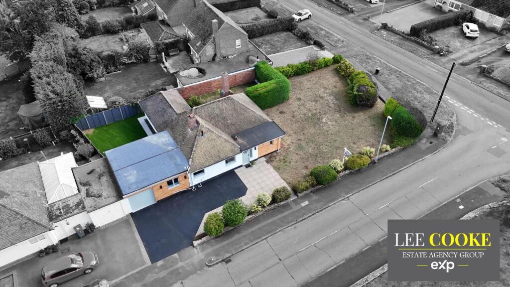 House in Stoke-on-Trent - View 4
