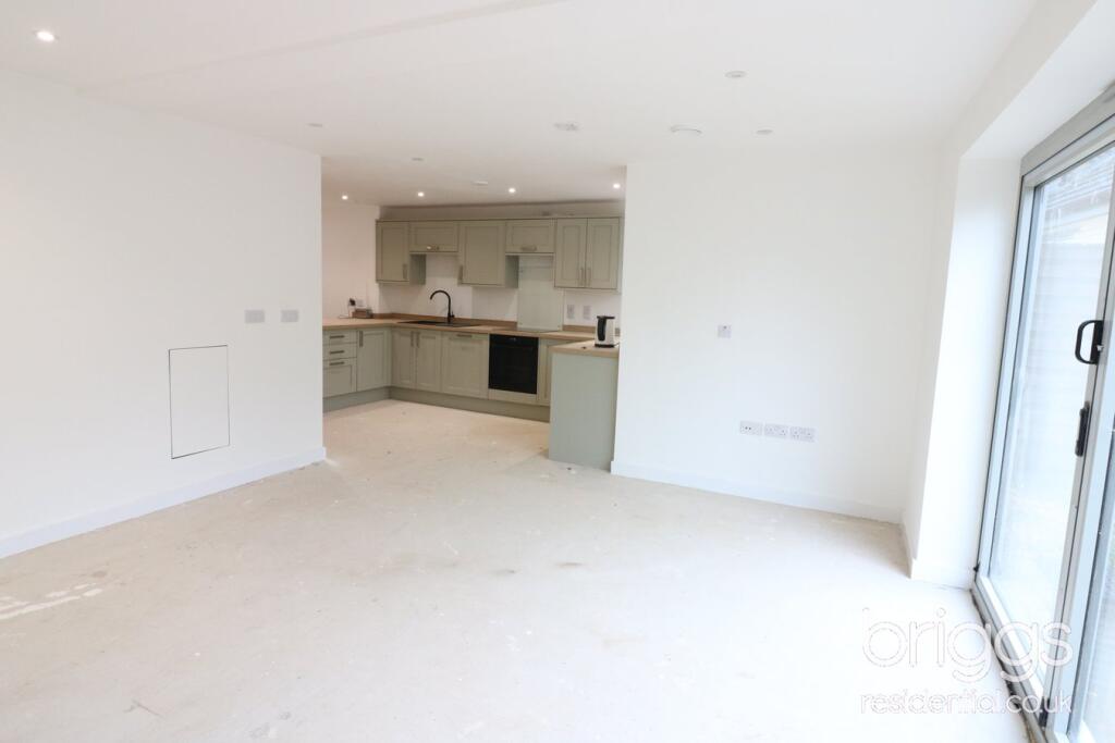 Eastgate, Deeping St James, Market Deeping, PE6 photo 4