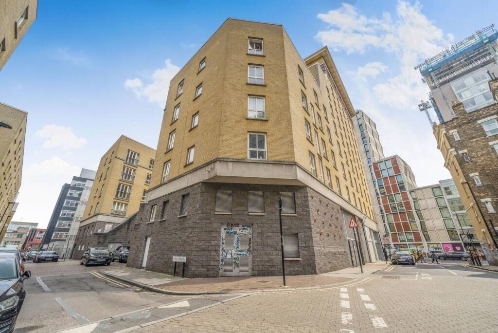 Main image of property: Flat 805 Dryden Building, 37 Commercial Road, London, E1 1LF
