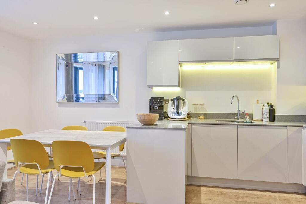 Apartment in London, Wandsworth Riverside Quarter, Wandsworth - View 5
