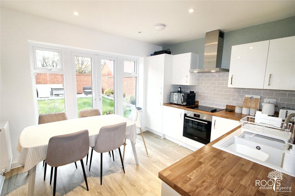 Lily Gardens, Thatcham, Berkshire, RG18 - View 4