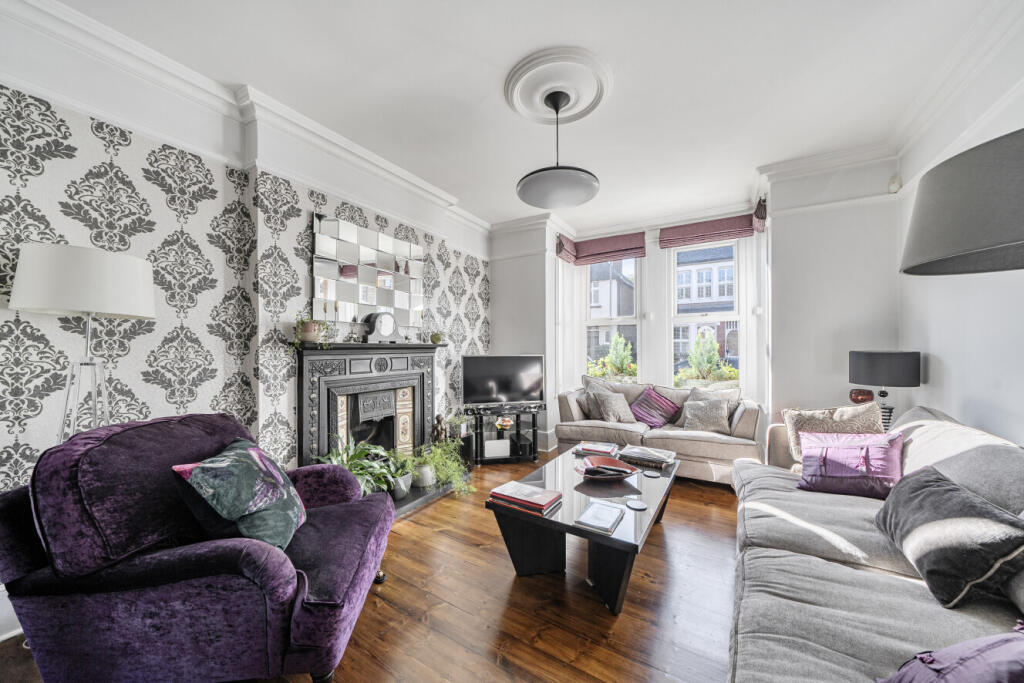 Blakeney Avenue, Beckenham, Kent, BR3 photo 2