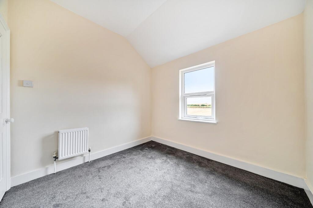 House in Ashford, Charing - More
