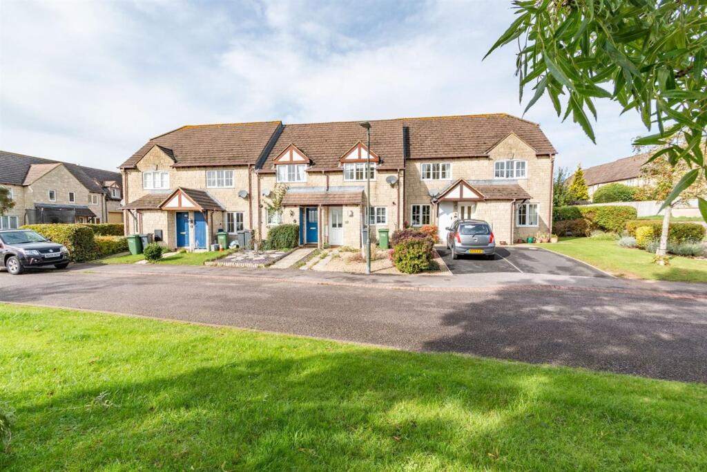 Main image of property: Alder Way, Chalford, GL6