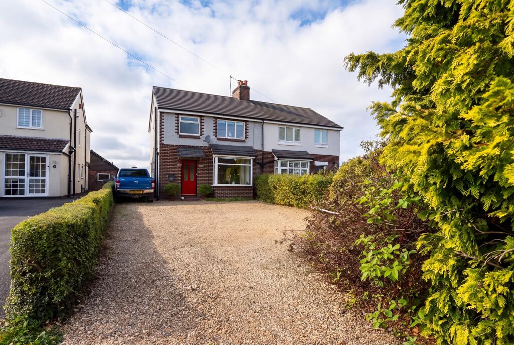 3-bed semi-detached on Gawsworth Road, Macclesfield, SK11 8UF, £350,000