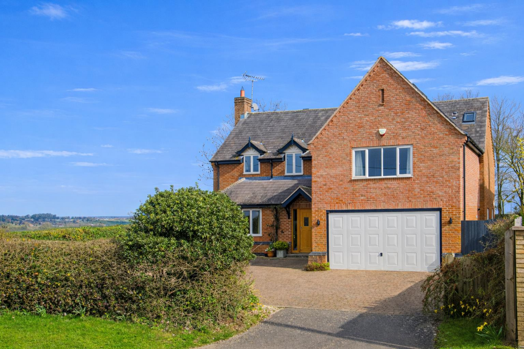 Main image of property: Pytchley Road, Orlingbury