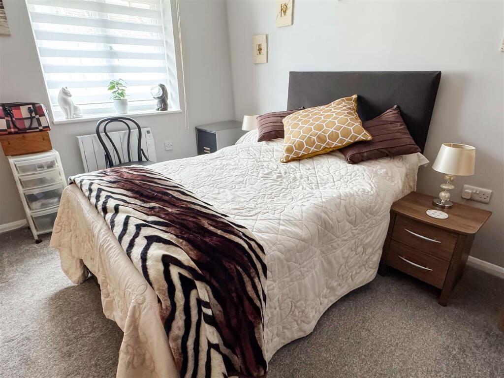 Apartment in Arun, Littlehampton - More