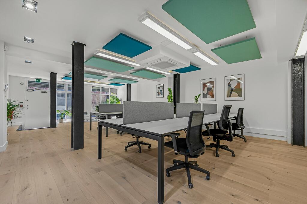 hall 3.jpg