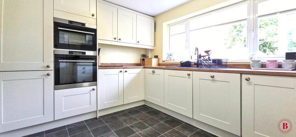 House in North Warwickshire, Polesworth CP - View 4