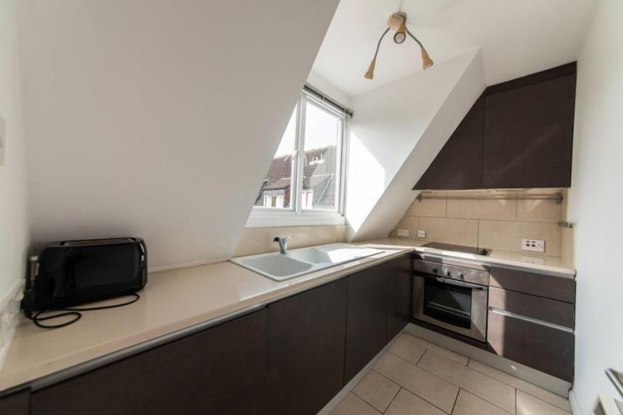 Main image of property: PARK ROYAL, LONDON, NW10 7EG
