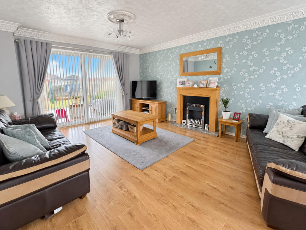 House in Southend-on-Sea - View 3