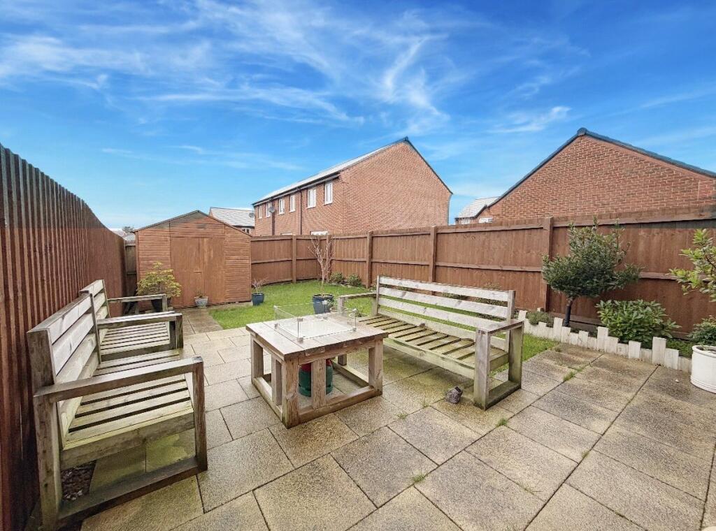 Weave Close, Middleton, Manchester, M24 photo 4