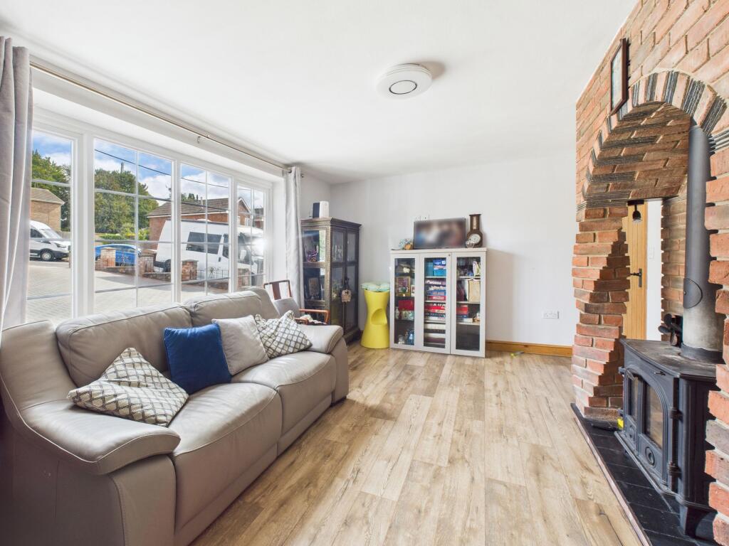 House in Nottingham, Top Valley - View 2